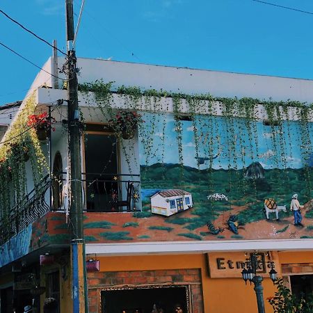 Hotel El Paisaje Guatapé エクステリア 写真