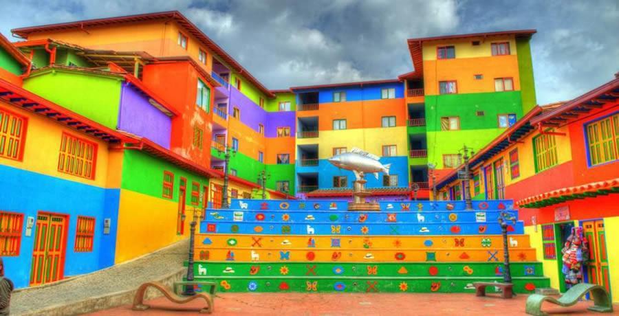 Hotel El Paisaje Guatapé エクステリア 写真