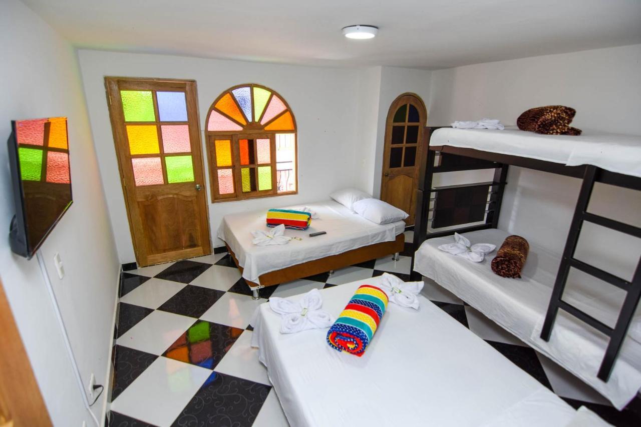 Hotel El Paisaje Guatapé エクステリア 写真