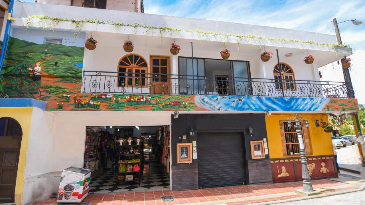 Hotel El Paisaje Guatapé エクステリア 写真